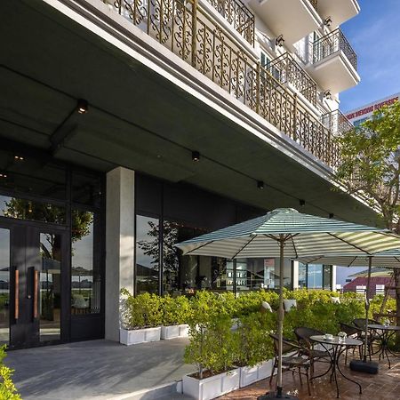 Eastin Hotel Vientiane Exterior photo