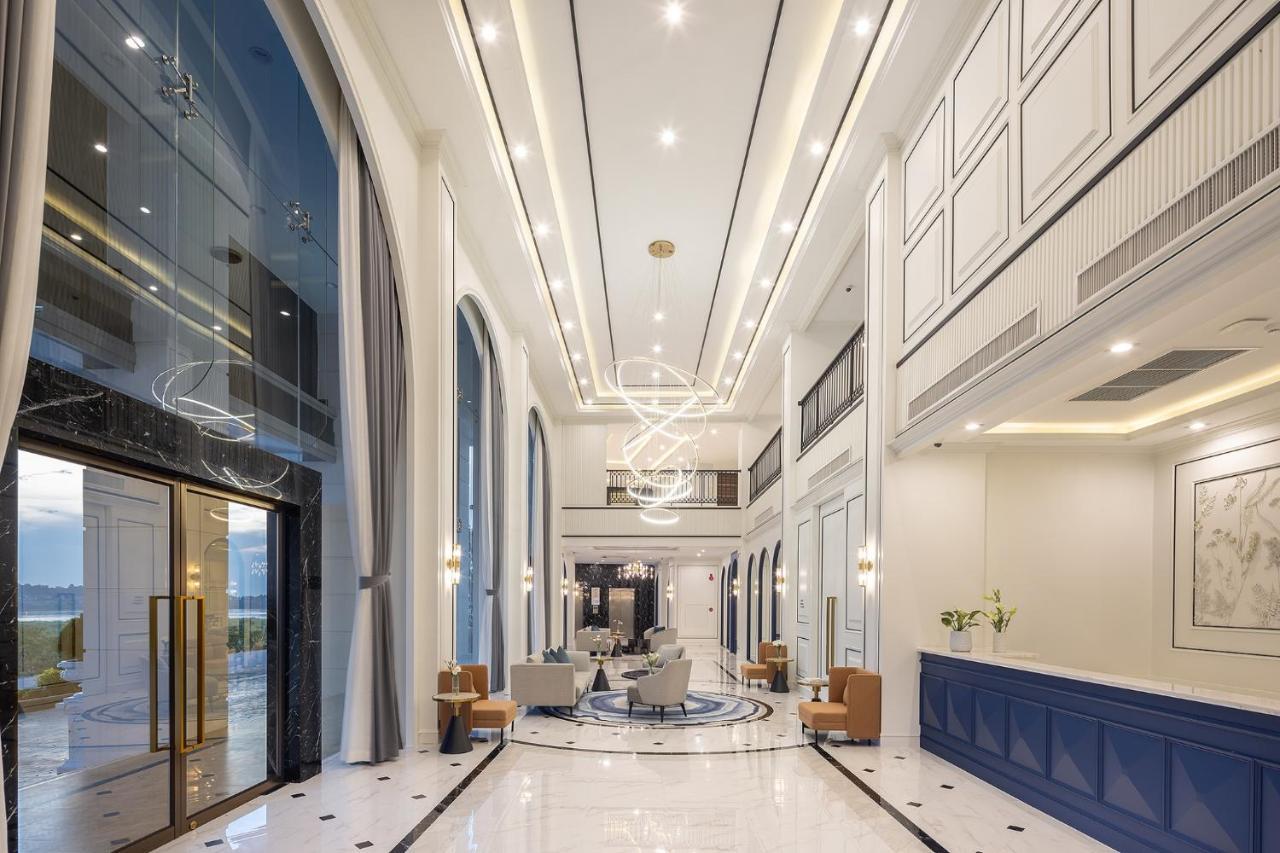 Eastin Hotel Vientiane Exterior photo