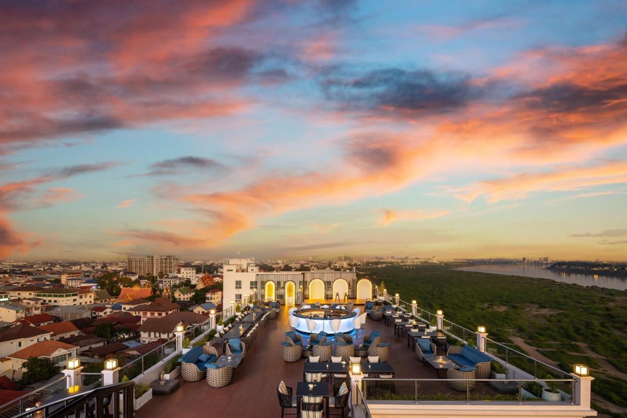 Eastin Hotel Vientiane Exterior photo