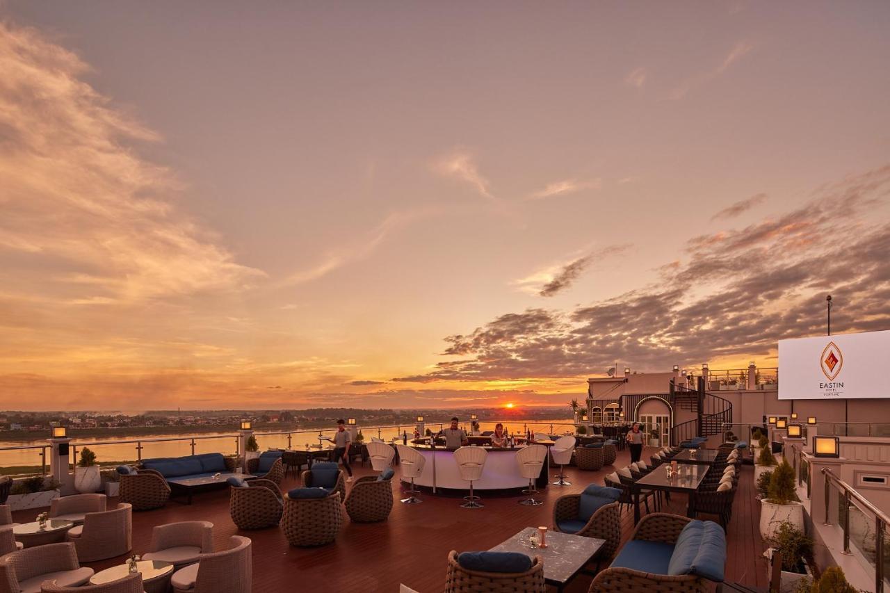 Eastin Hotel Vientiane Exterior photo